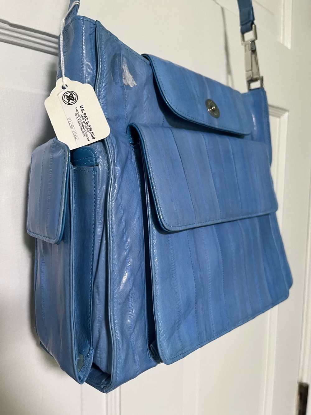 Lee Sands vintage 80’s light blue glossy sheen genuine eelskin shoulder bag New
